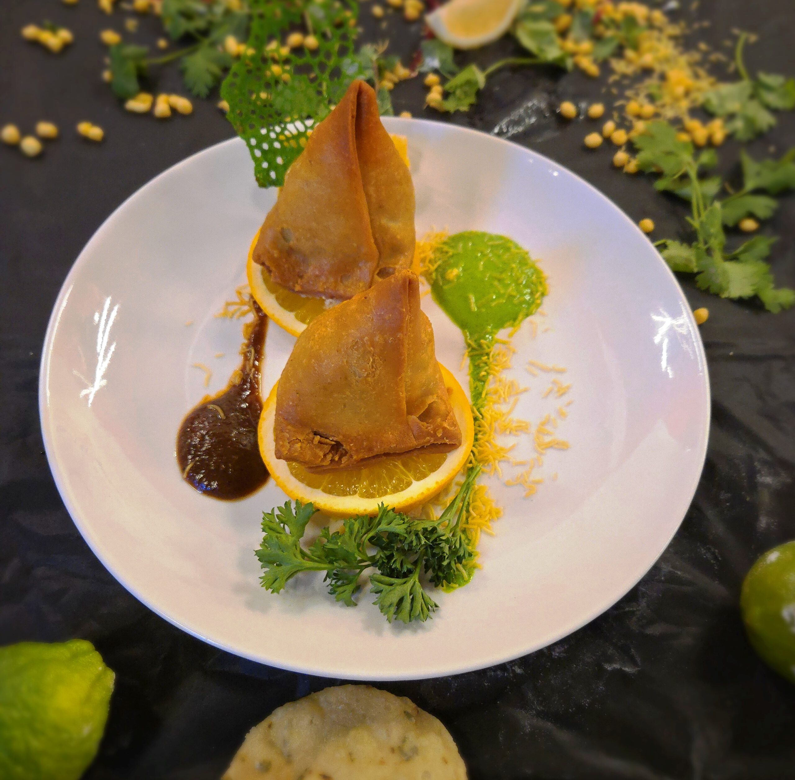 Veg Samosa (2 Pcs)